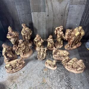 Vintage Atlantic Mold Nativity Scene - Large 13 Detailed Pieces Christmas